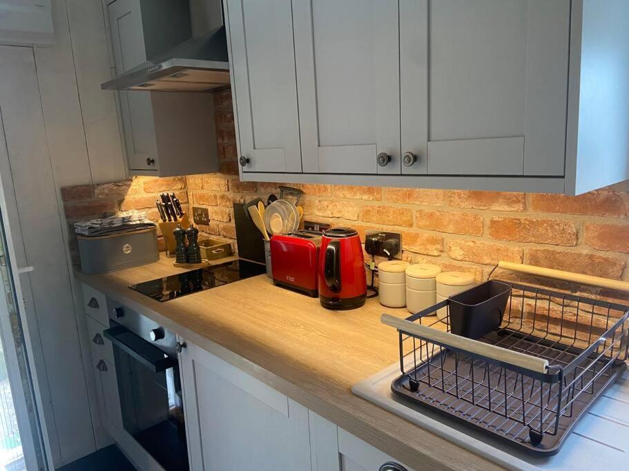 Couples Getaway, With Mountain Views/Dog Friendly Βίλα Crickhowell Εξωτερικό φωτογραφία